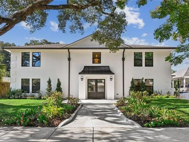 6326 Caldwell Dr, New Orleans, LA 70122