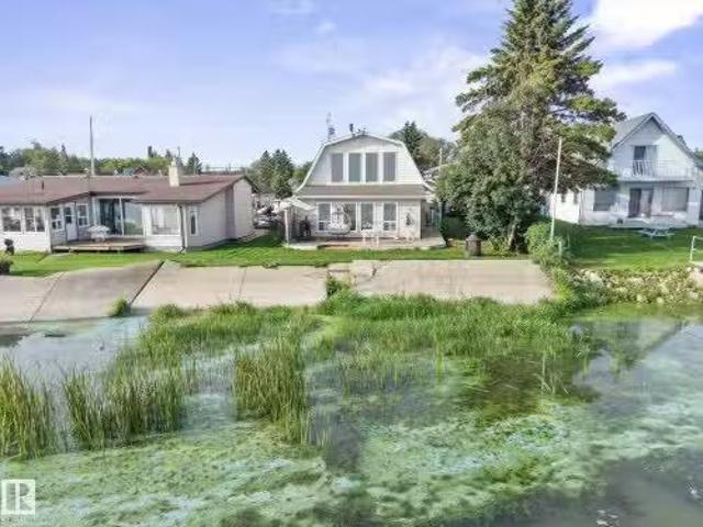6326 50 Avenue, Rural Lac Ste. Anne County, AB, T0E 0A0 hous.