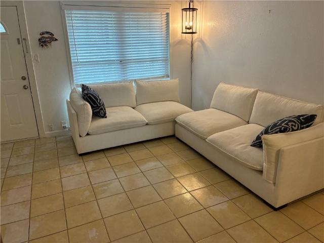 6320 Riverside Drive # 241