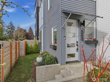 6320 41st Ave SW, Unit A, Seattle, WA 98136 | MLS #2503