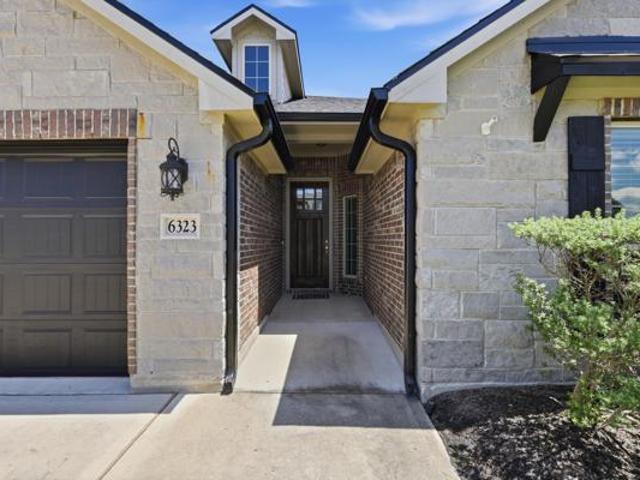 6323 Southern Cross Drive