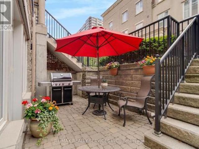 632 38 Western Battery Road, Toronto, ON, M6K 3N9 townhouse for lease | Listing ID C13619 | Royal LePage