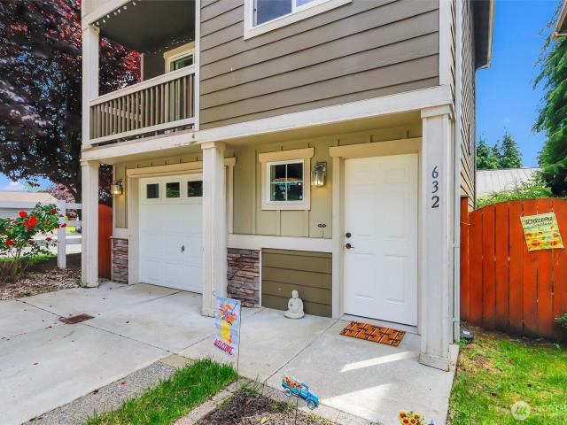 632 95th Court SE