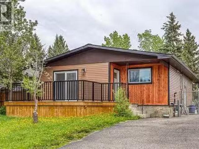 632 Cantrell Drive Sw, Calgary, AB, T2W 1W7 house for sale.