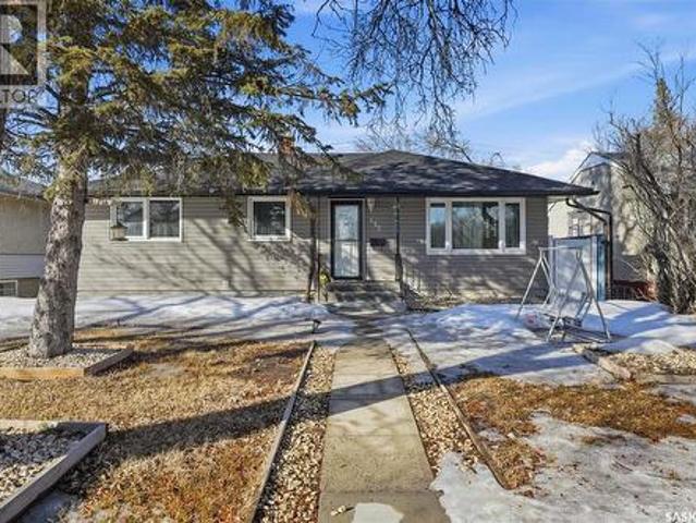 632 Aberdeen Crescent, Regina, SK, S4T 6A9 house for sale | Listing ID SK030920 | Royal LePage