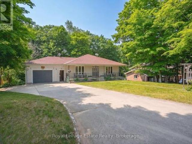 632 Bannister Drive, South Bruce Peninsula, ON, N0H 2G0 house for sale | Listing ID X13446 | Royal LePage