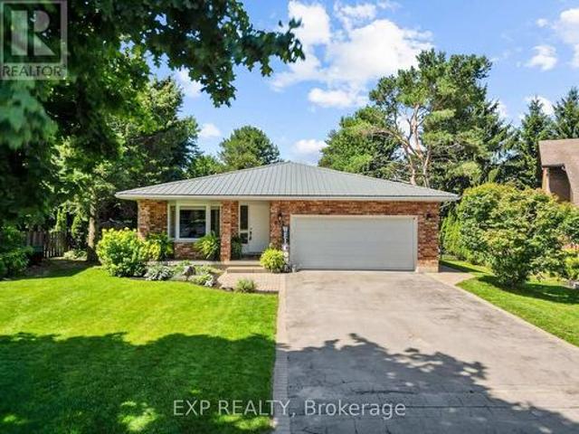632 Hoover Place, Strathroy Caradoc Mount Brydges, ON, N0L 1W0 house for sale | Listing ID X13623 | Royal LePage