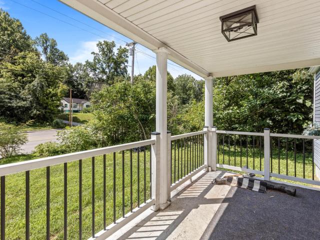 632 W Tri County Boulevard