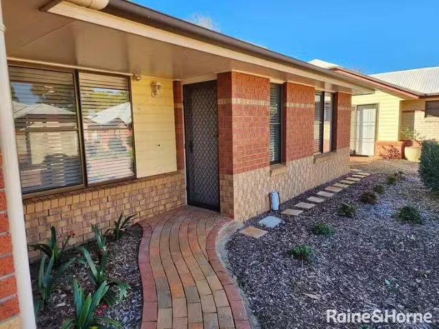 6/32 Tessmanns Road, Kingaroy, QLD 4610