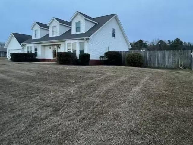 6334 HIBISCUS LN, NORTHPORT, AL 35473