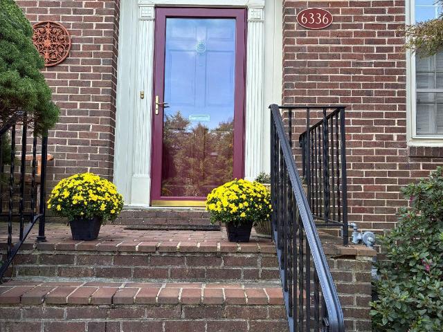 6336 Olde Towne Court, Alexandria, US, VA