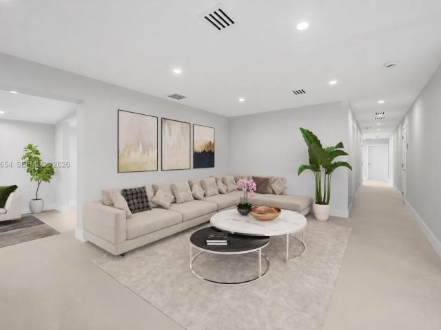 6332 SW 28th St, Miami, FL 33155 | MLS #A11998