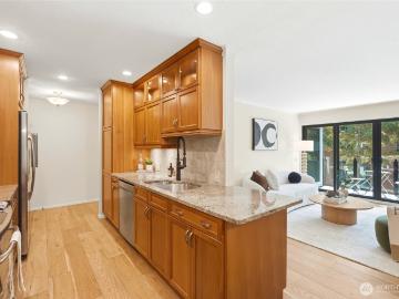 6333 Lake Washington Boulevard NE # 304