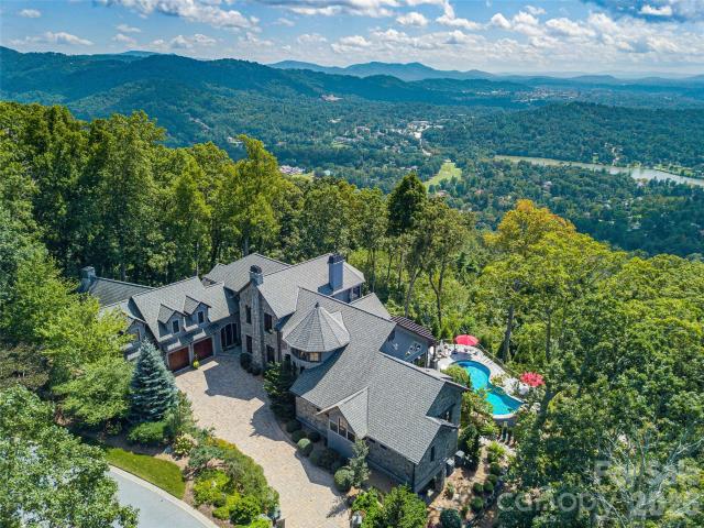633 Altamont View
