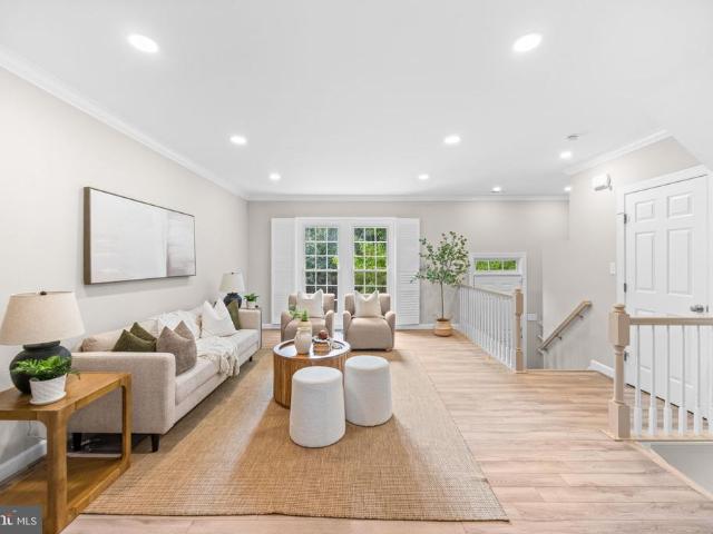 633 Budleigh Circle