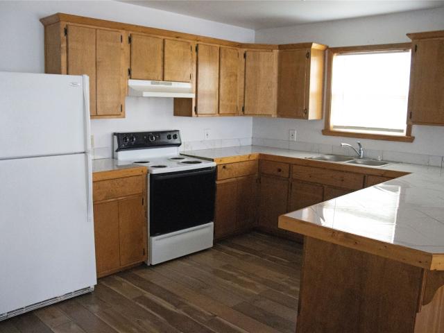 633 S Commerce St, Lockhart, TX 78644 | MLS #612462