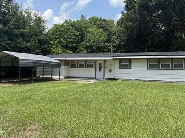 6345 Sprinkle Dr N, Jacksonville, FL 32211