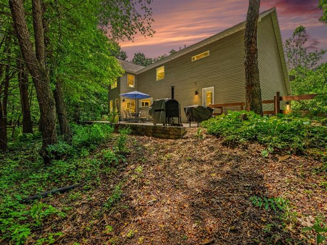 63483 Robbins Lake Road