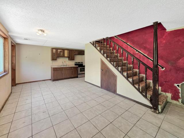 6340 Waterside Drive