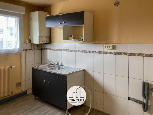 #634 A LOUER APPARTEMENT T2 VIDE CONCARNEAU