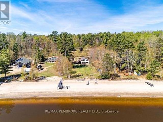 634 Goldfinch Way, Head, Clara And Maria, ON, K0J 2K0 house for sale | Listing ID X13628 | Royal LePage