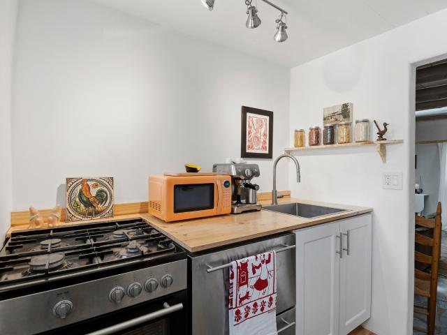 634 Garcia Street 23