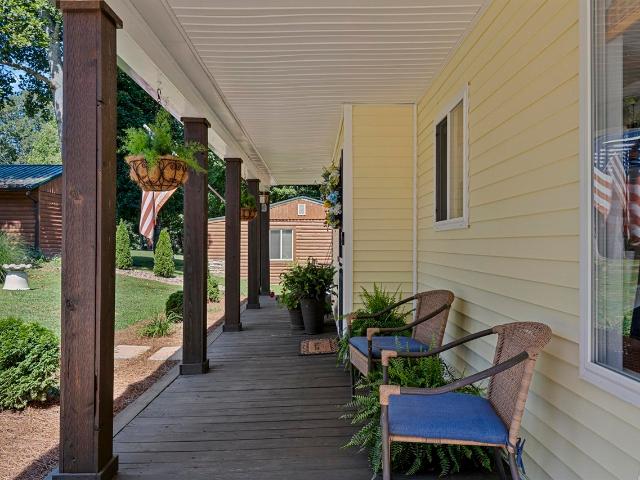 634 Settlers Point Road