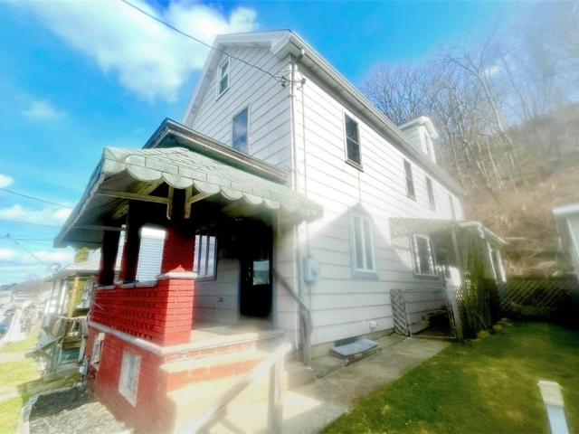 634 Ridge Ave, Ford City, PA 16226 | MLS #1747