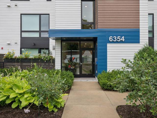 6354 Lyndale Avenue S # W301