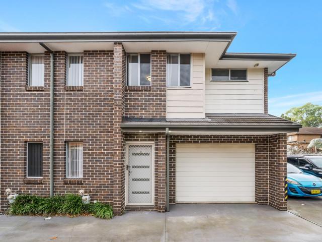 6/35 Anderson Avenue, Mount Pritchard, NSW 2170 House for Rent Ray White Green Valley Real Estate Agency
