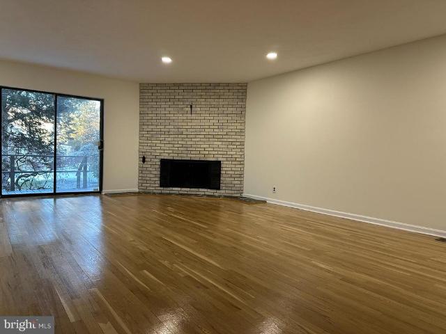 635 E Main Street # 14
