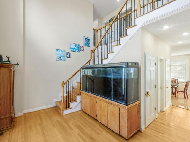 635 Long Meadow Rd, Fishersville, VA