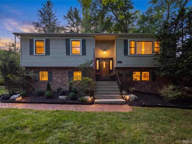 635 S Pascack