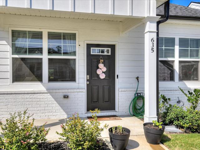 635 Quartz Lane