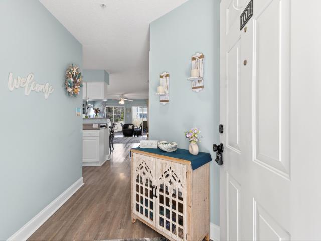 635 Woodmoor Dr. 101