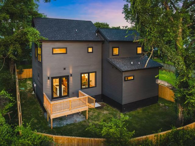 635B Freedom Pl