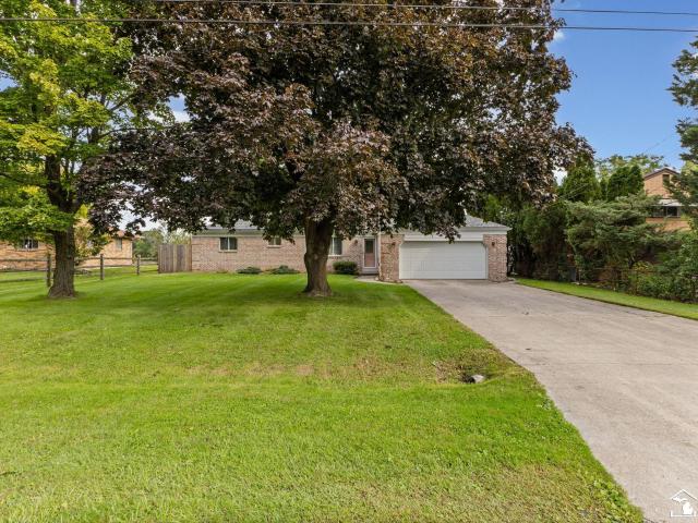 6367 Grandview Drive