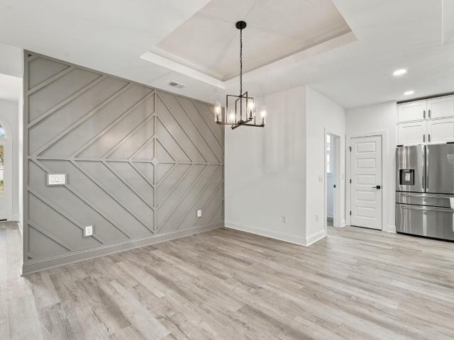 636 Barona Dr