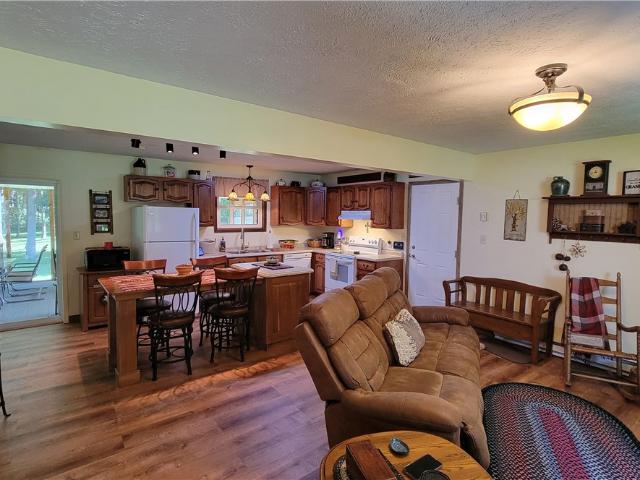 636 Beaver Dam Road