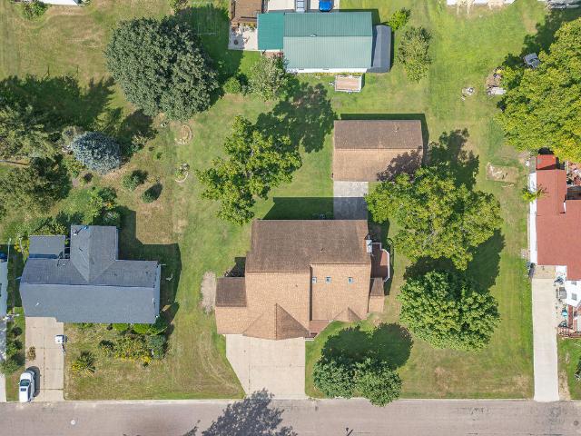 636 E Olson St