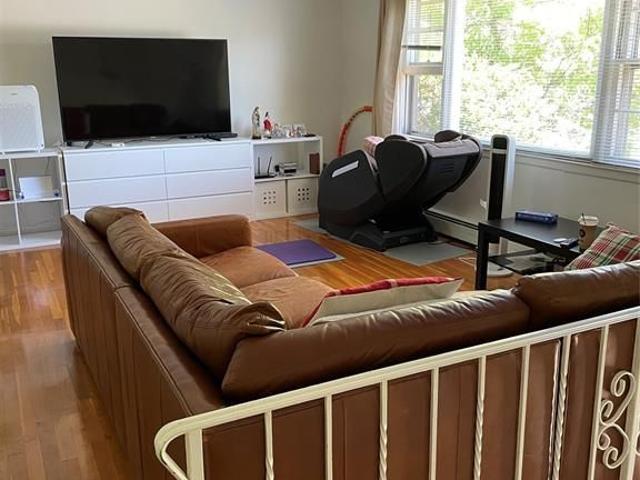 636 Kingsbridge Lane, Ridgewood, US, NJ