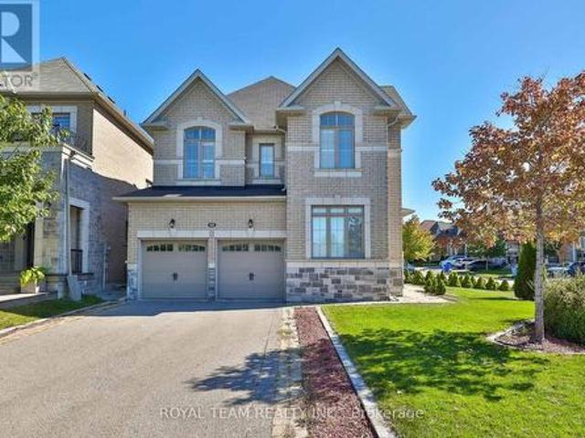 636 Mcgregor Farm Trail, Newmarket, ON, L3X 0H3 house for sale | Listing ID N13852 | Royal LePage