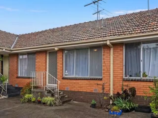6/36 Willoughby Street, Reservoir VIC 3073 Unit Auction