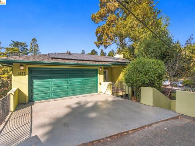 6375 Longcroft Dr