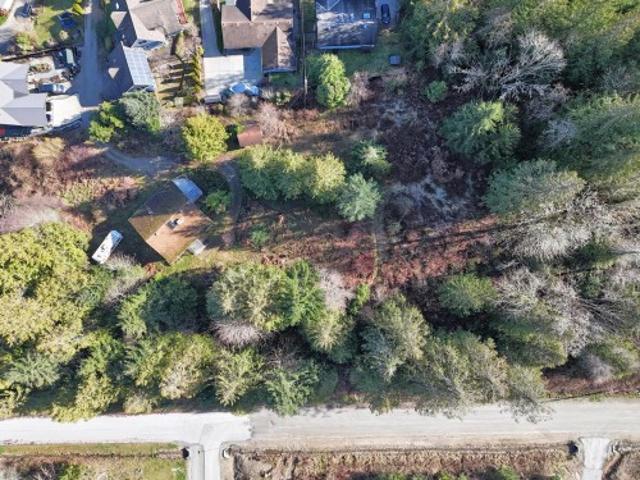 6377 Gale Avenue N, Sechelt, BC, V7Z 0P7 Luxury House for sale | Listing ID R3092 | Royal LePage Carriage Trade Luxury Properties
