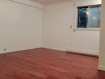 6379 Rue Fiset