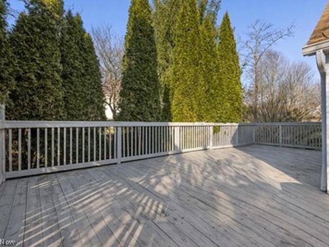 637 Hunters Trail