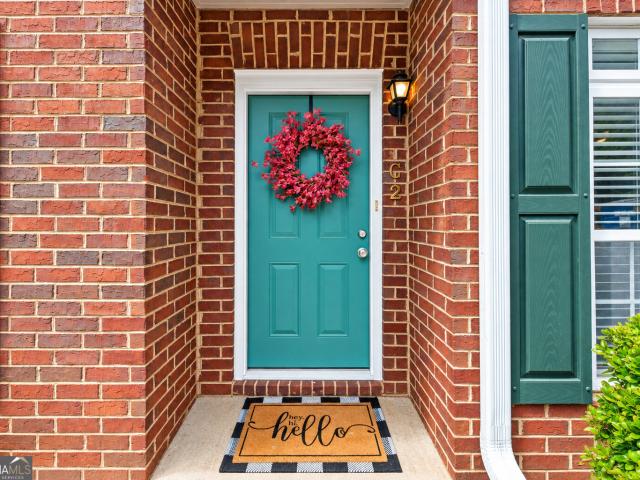 637 Huntington Road C2