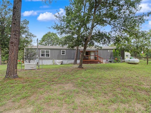 637 Lakeview Drive