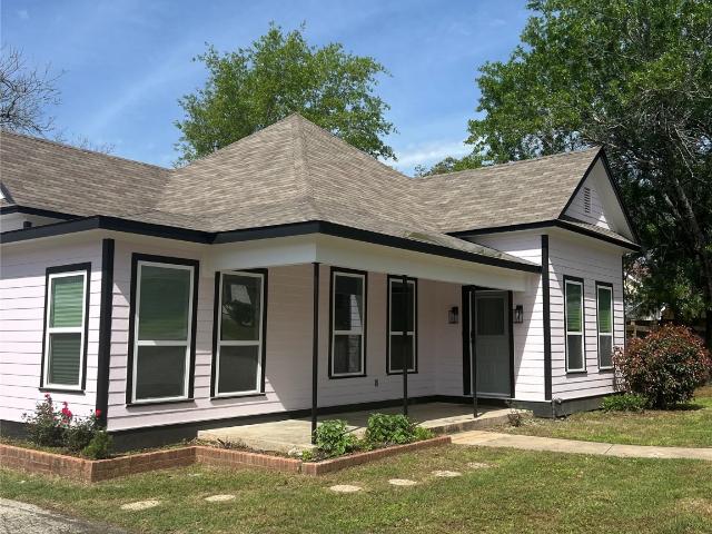 637 N Washington St, La Grange, TX 78945 | MLS #48276